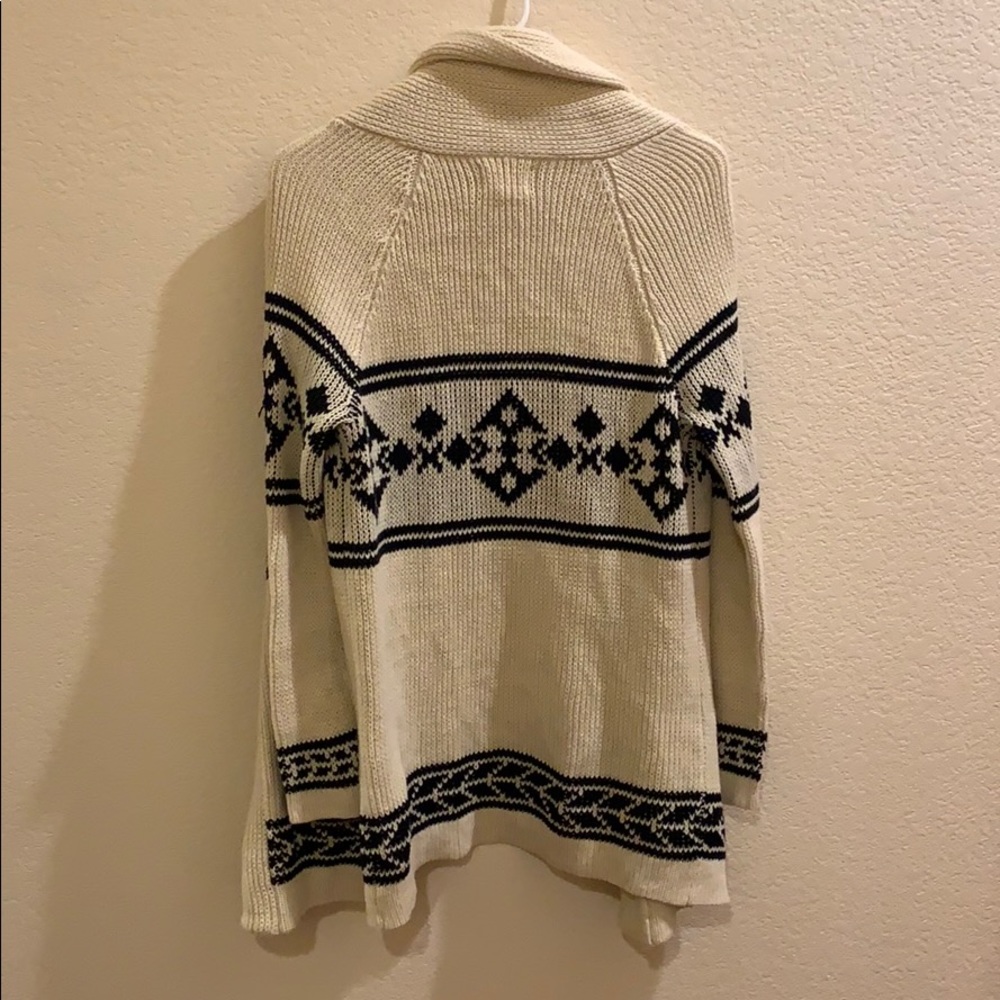 Patterned Cardigan - Picture 2 of 4